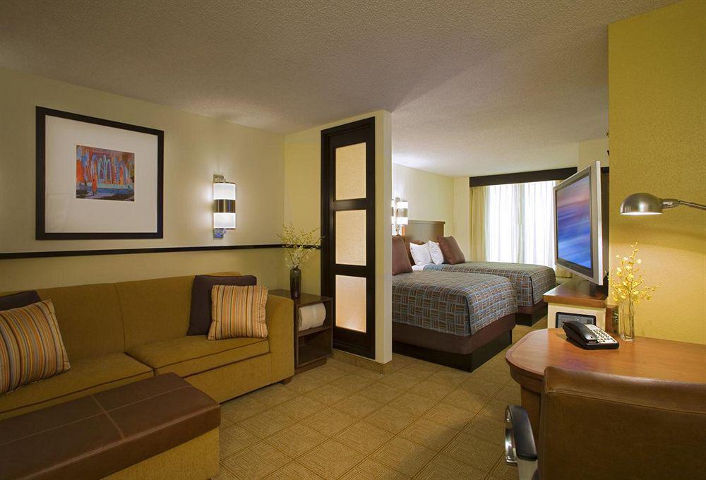 Hyatt Place Lexington Quarto foto
